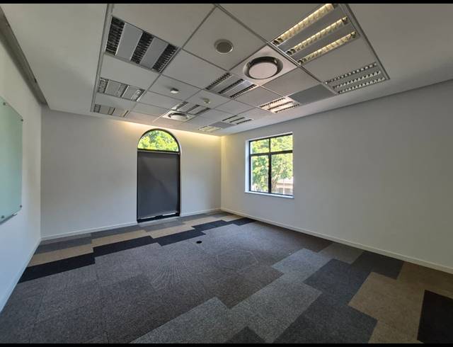 840M² OFFICE TO LET IN ILLOVO